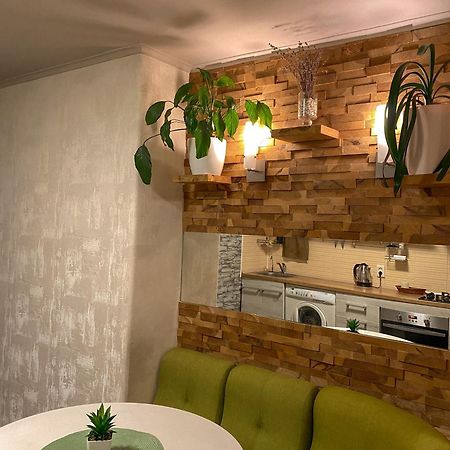Cozy And Comfortable Apartment 체르카시 외부 사진